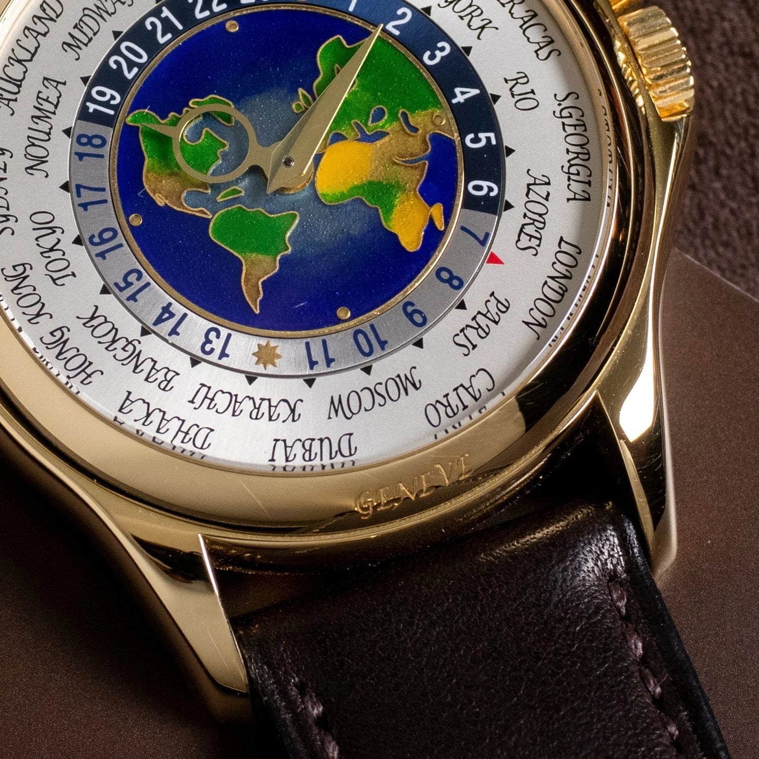 Patek Philippe World Time 18K